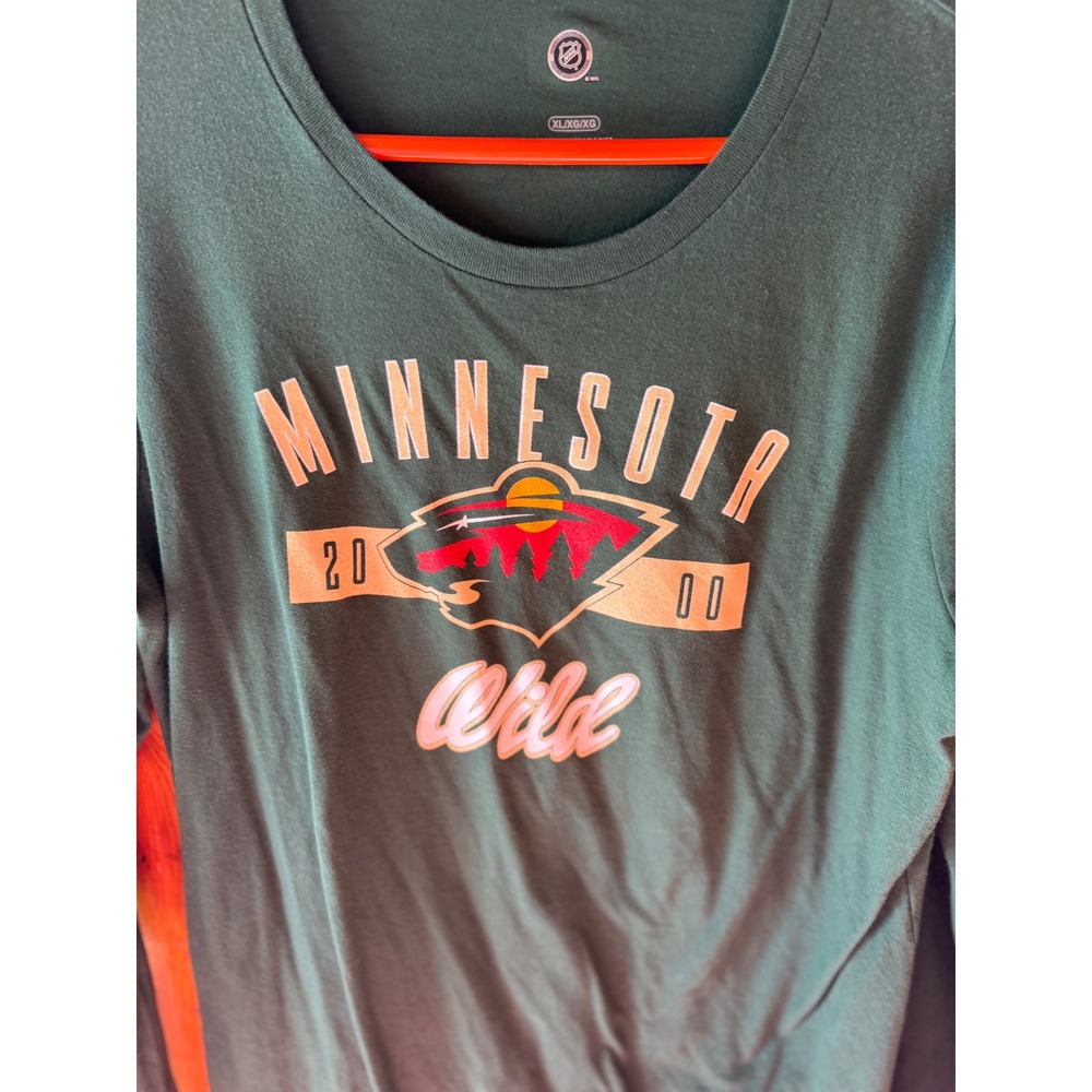 NHL Minnesota Wild Women XL Long Sleeve Graphic T-Shirt Green Crewneck Tee - Picture 4 of 4